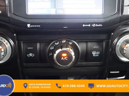 Used 2019 Toyota 4Runner TRD Off-Road Premium AWD/4WD image 23