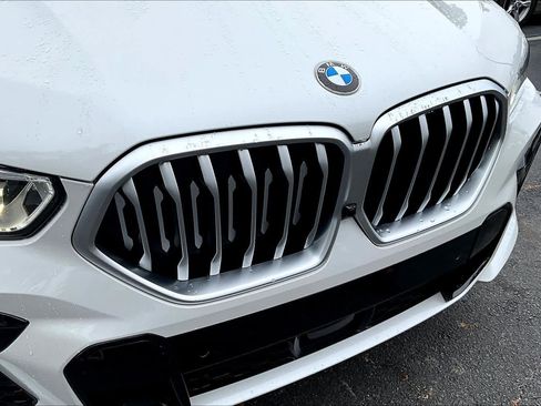 Used 2023 BMW X6 xDrive40i w/ Executive Package image 29