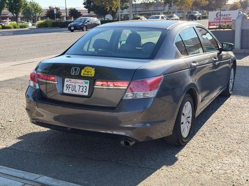 Used 2011 Honda Accord LX image 4