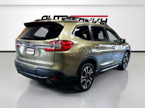 Used 2023 Subaru Ascent Touring image 7