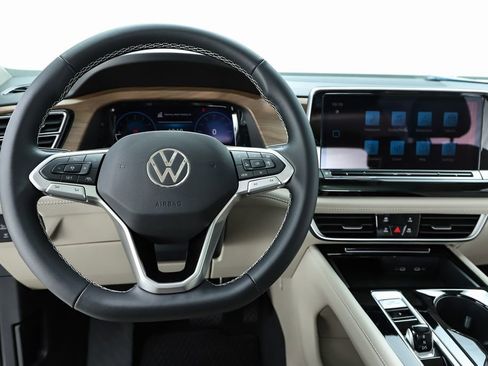 New 2026 Volkswagen Atlas SE image 59