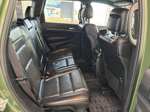 Used 2019 Jeep Grand Cherokee Trailhawk w/ Trailhawk Luxury Group image 10