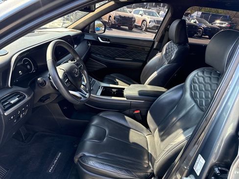 Used 2022 Hyundai Palisade Calligraphy image 9
