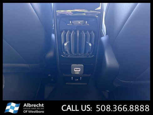 New 2026 Jeep Compass Limited w/ Sun, Sound & Navigation Group image 19