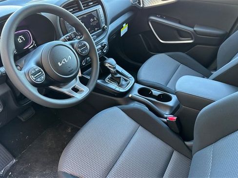 New 2025 Kia Soul LX image 11
