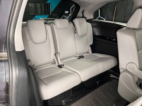 Used 2024 Honda Odyssey Touring image 15