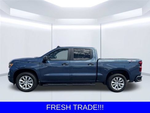Used 2024 Chevrolet Silverado 1500 Custom AWD/4WD image 4