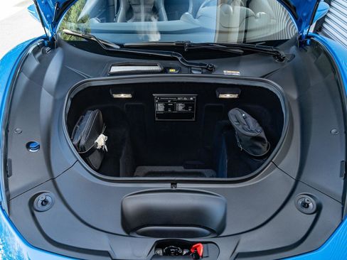 Used 2021 Ferrari F8 Tributo image 48