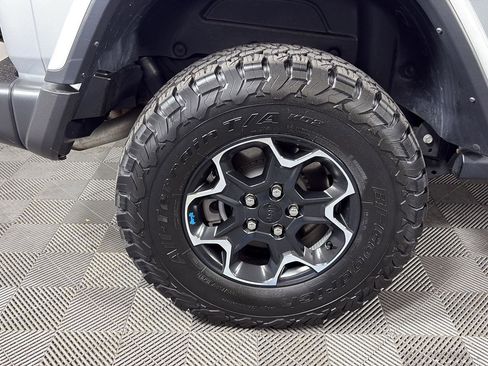 Used 2023 Jeep Wrangler Unlimited Rubicon 4xe w/ Cold Weather Group AWD/4WD image 16