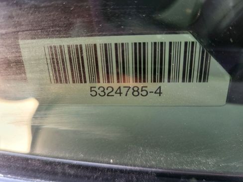 Used 2023 Chrysler Voyager LX FWD image 4