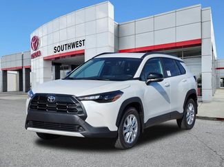 New 2026 Toyota Corolla Cross LE video 2