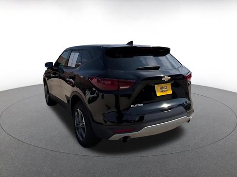 Used 2026 Chevrolet Blazer LT FWD image 9