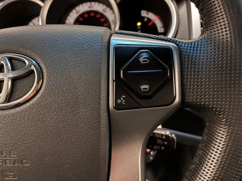 Used 2014 Toyota Tacoma 4x4 Double Cab w/ TRD Sport Package image 17