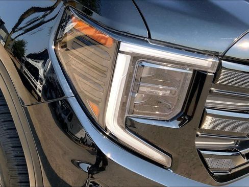 Used 2022 GMC Sierra 1500 Elevation AWD/4WD image 28
