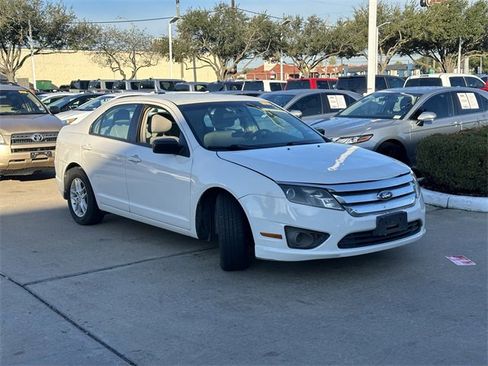 Used 2012 Ford Fusion S image 3