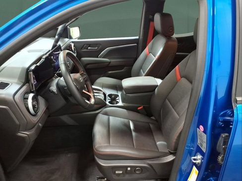Used 2023 Chevrolet Colorado Z71 w/ Z71 Convenience Package 2 AWD/4WD image 25