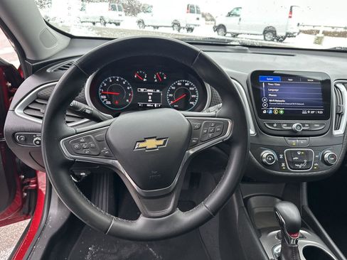 Used 2023 Chevrolet Malibu RS image 19