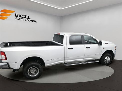 Used 2024 RAM 3500 Big Horn image 40