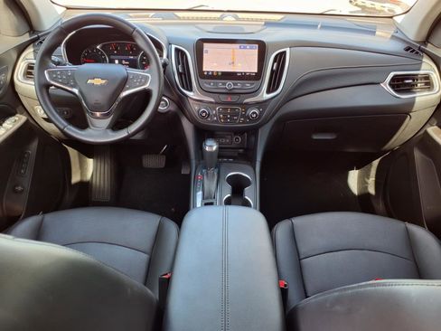 Used 2021 Chevrolet Equinox Premier image 16