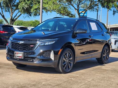 Used 2023 Chevrolet Equinox RS FWD image 3