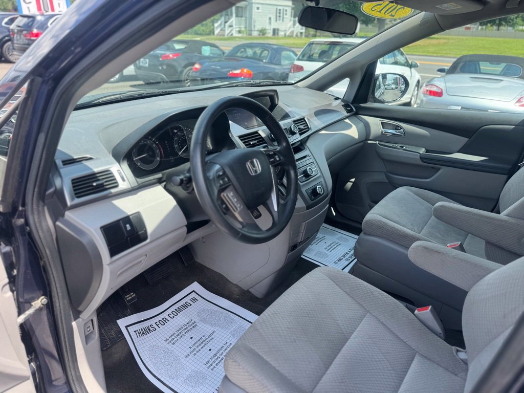 Used 2015 Honda Odyssey LX image 31