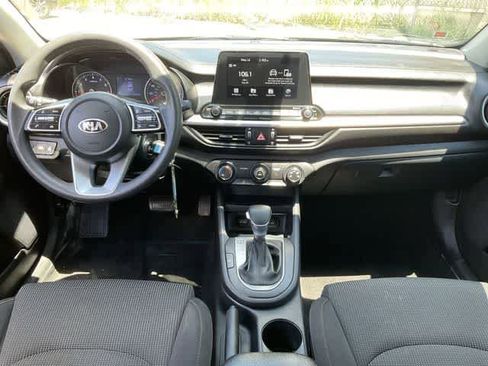Used 2021 Kia Forte LXS FWD image 18