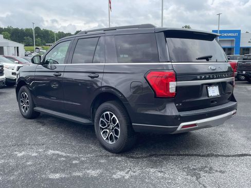 Used 2024 Ford Expedition XLT RWD image 20