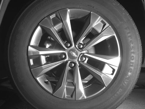 Used 2025 Chevrolet Equinox LT image 14