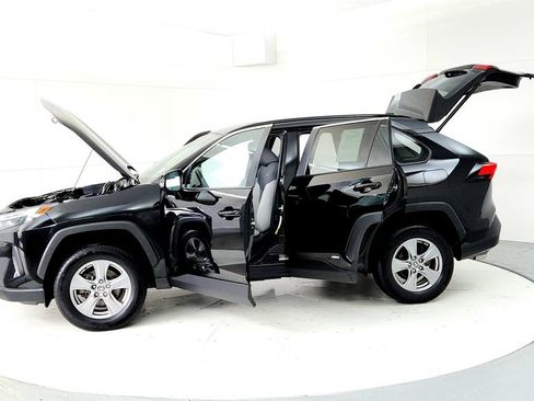 Certified 2024 Toyota RAV4 XLE w/ Convenience Package AWD/4WD image 10