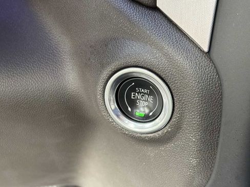 Used 2020 GMC Sierra 1500 SLT w/ SLT Premium Plus Package image 8