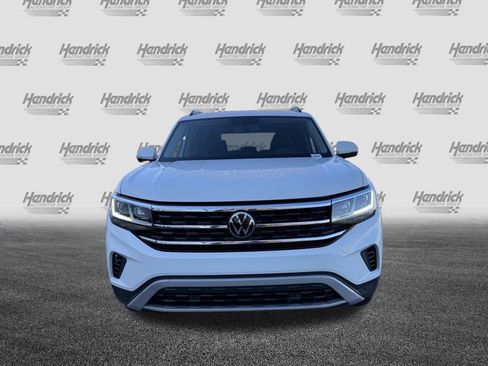 Used 2023 Volkswagen Atlas SE w/ Panoramic Sunroof Package image 3
