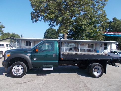 Used 2011 Ford F550 4x4 Regular Cab Super Duty w/ Payload Upgrade Pkg image 18