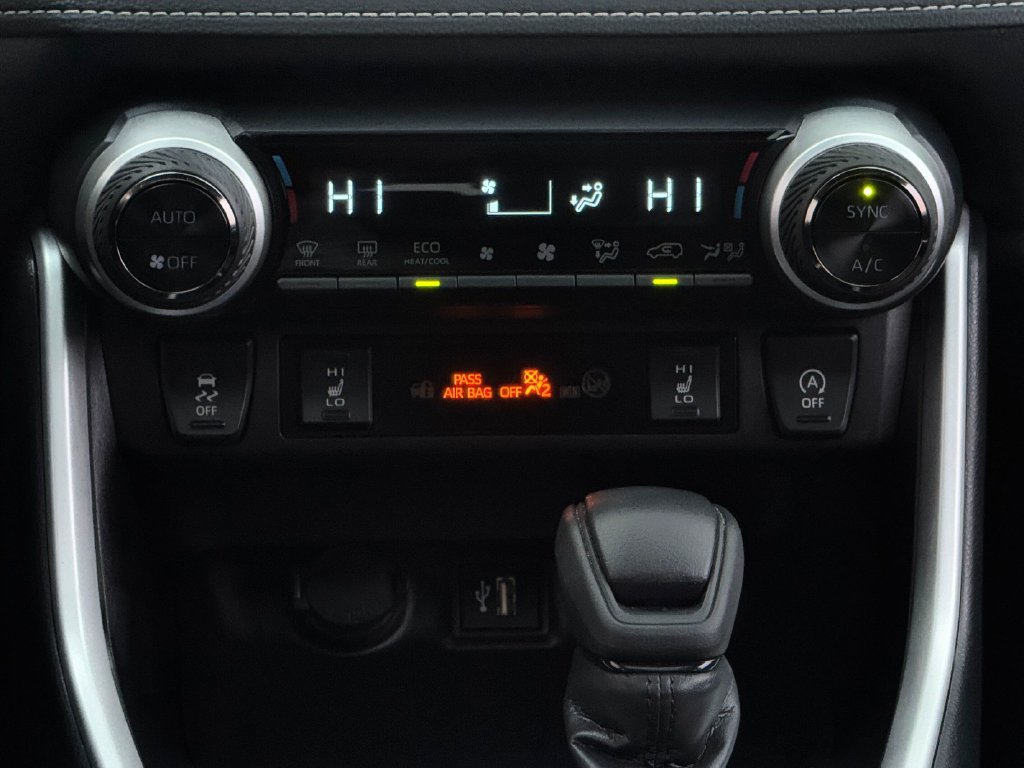 Certified 2024 Toyota RAV4 XLE w/ Convenience Package AWD/4WD image 19