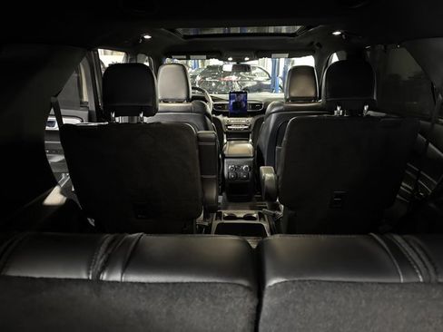 Used 2020 Ford Explorer ST w/ ST Street Pack image 13