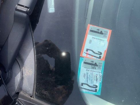 Used 2018 Ford Focus S image 2