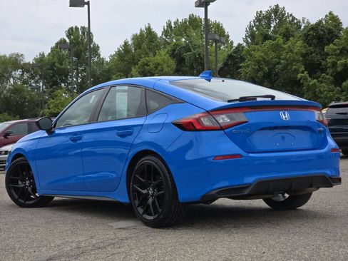 Used 2024 Honda Civic Sport image 16