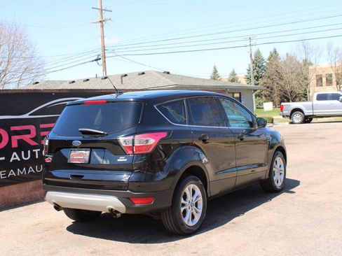 Used 2017 Ford Escape SE AWD/4WD image 6