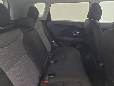 Used 2019 Kia Soul + FWD image 19