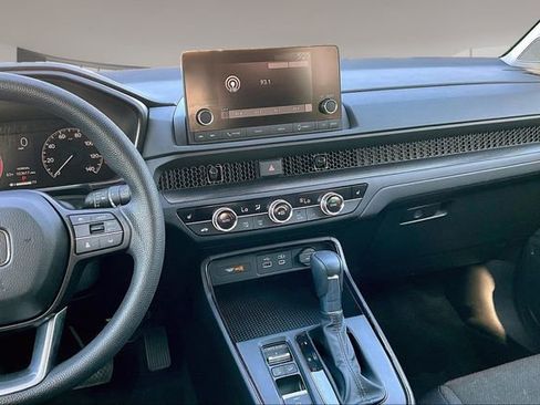 Used 2025 Honda CR-V EX image 9