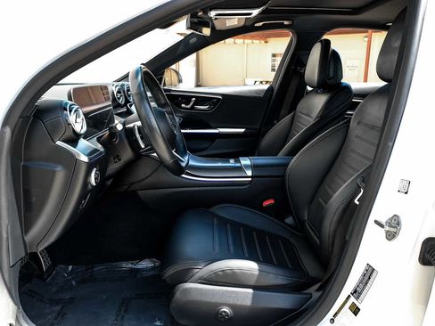 Used 2022 Mercedes-Benz C 300 4MATIC Sedan image 4
