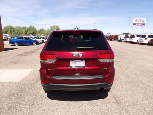 Used 2021 Jeep Grand Cherokee Laredo X AWD/4WD image 7