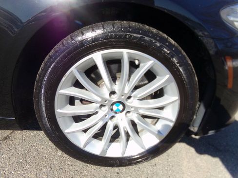 Used 2015 BMW 528i xDrive Sedan AWD/4WD image 17