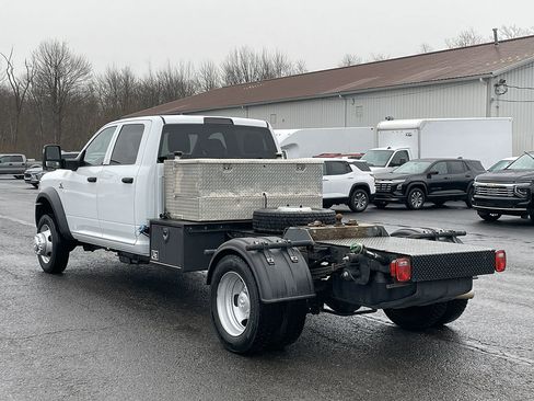Used 2023 RAM 5500 Tradesman w/ Chrome Appearance Group RWD image 8