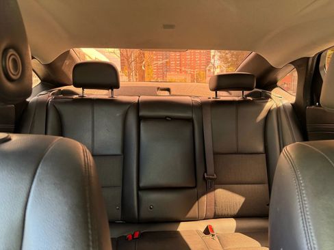 Used 2019 Chevrolet Impala LT image 22