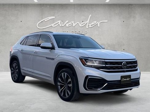 Used 2022 Volkswagen Atlas Cross Sport SEL Premium R-Line image 2