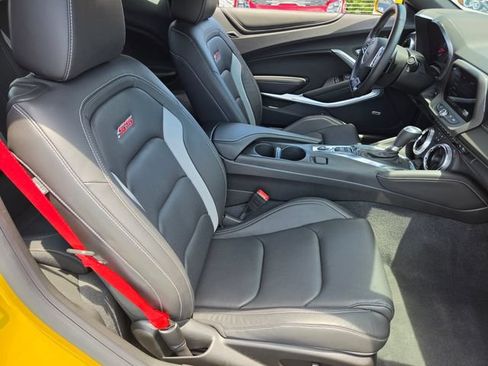 Used 2024 Chevrolet Camaro SS RWD image 25