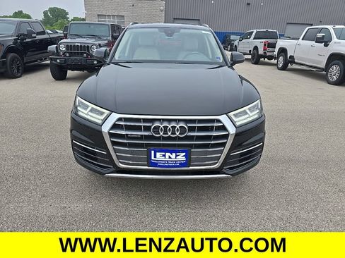 Used 2019 Audi Q5 2.0T Premium Plus w/ Premium Plus Package AWD/4WD image 2