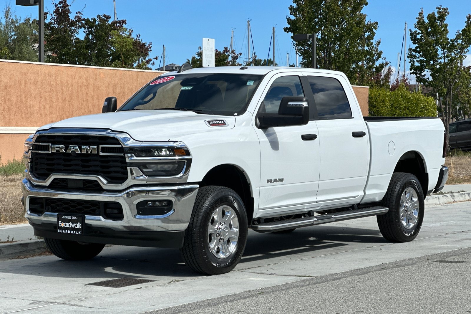 Used 2025 RAM 2500 Big Horn AWD/4WD image 8
