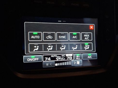 Used 2025 Subaru Forester image 17