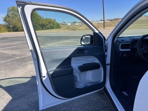 New 2025 Ford Maverick XLT w/ XLT Luxury Package image 12